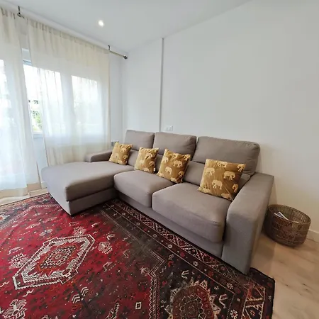 Tomas Paredes, Vigo, 3